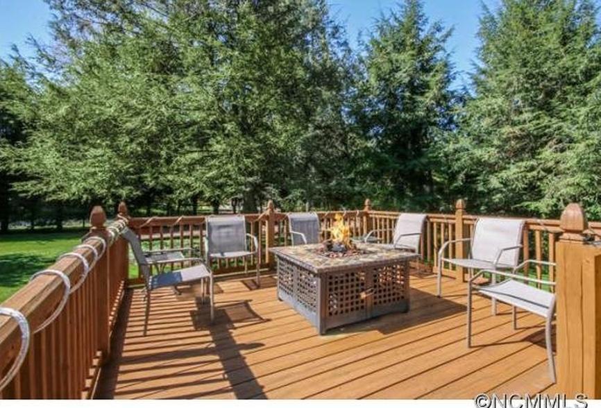 Brookside Mountain Mist Inn Уейнсвил Екстериор снимка