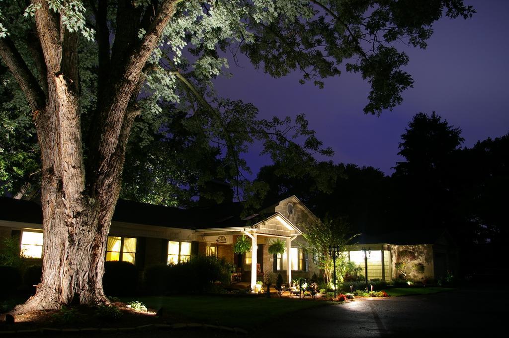 Brookside Mountain Mist Inn Уейнсвил Екстериор снимка