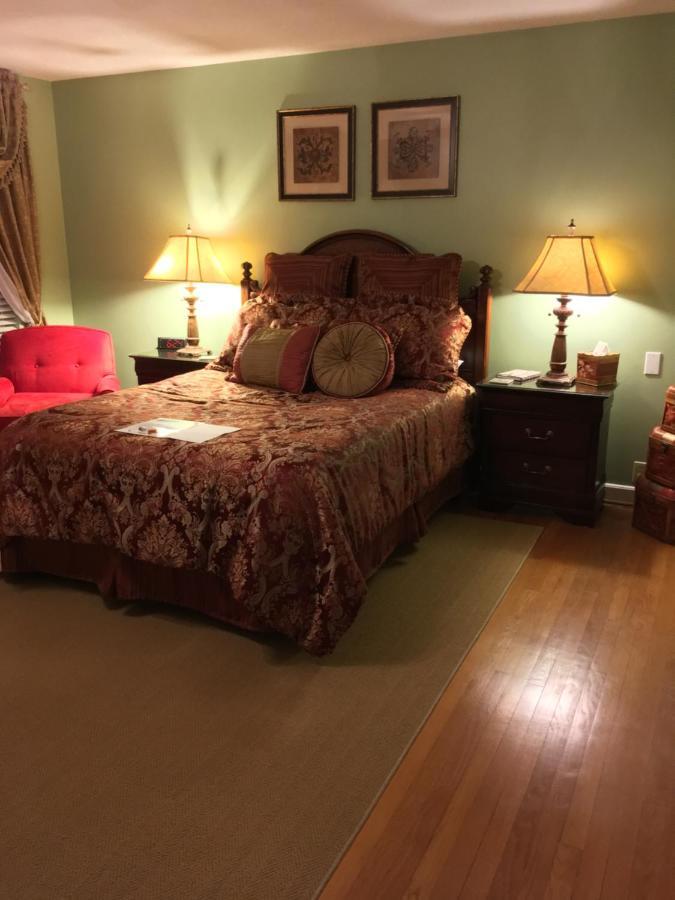 Brookside Mountain Mist Inn Уейнсвил Екстериор снимка