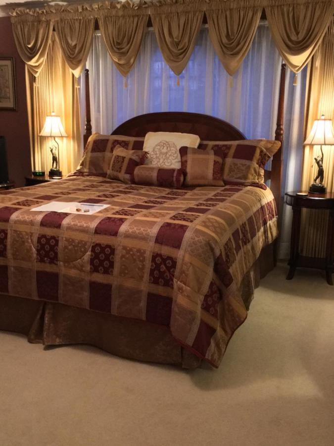 Brookside Mountain Mist Inn Уейнсвил Екстериор снимка